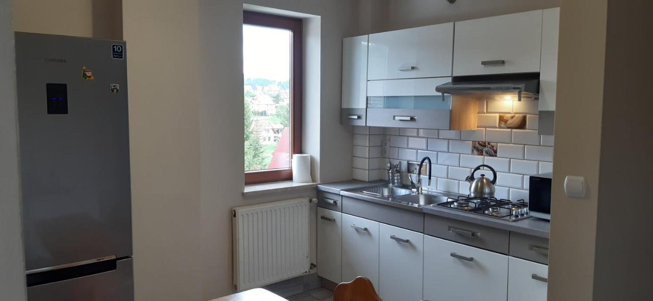 Pokoje Goscinne U Krysi Mizerna Exterior foto
